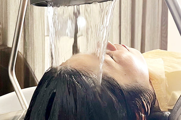 頭浸浴ヘッドスパ